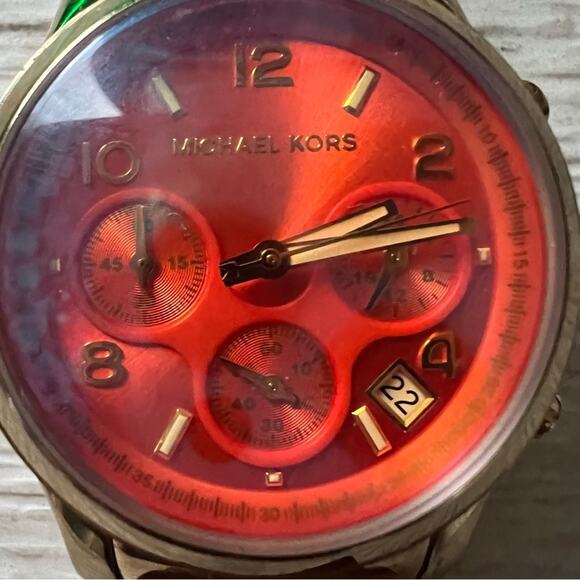 Michael Kors Goldtone Pinkish-Orange Face watch Date Window Snap Closure - Picture 2 of 8
